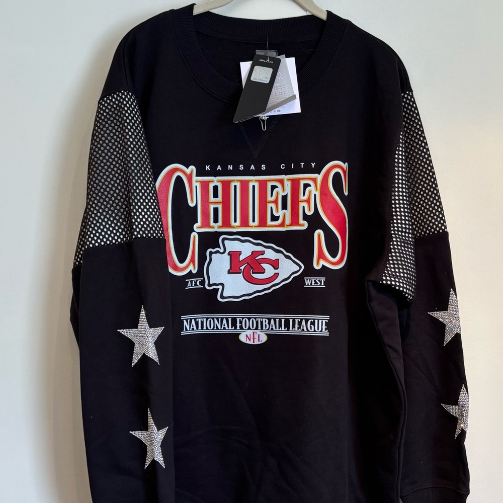 NEW! Kansas City Chiefs Shining Spirit Crewneck Fleece Sweatshirt 🖤❤️✨